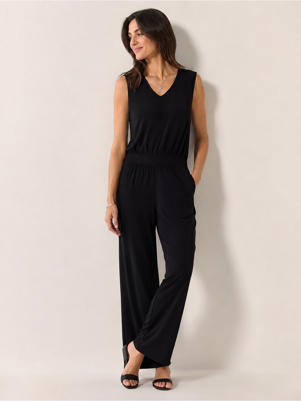 Chico’s Travelers Size 1 Black Sleeveless Jumpsuit Relaxed Straight Leg Chicos